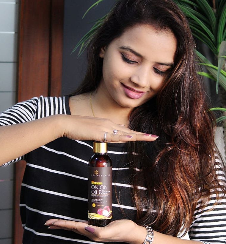 Rey Naturals Onion Hair Oil is all ready to nourish hair & treat Hair Fall.